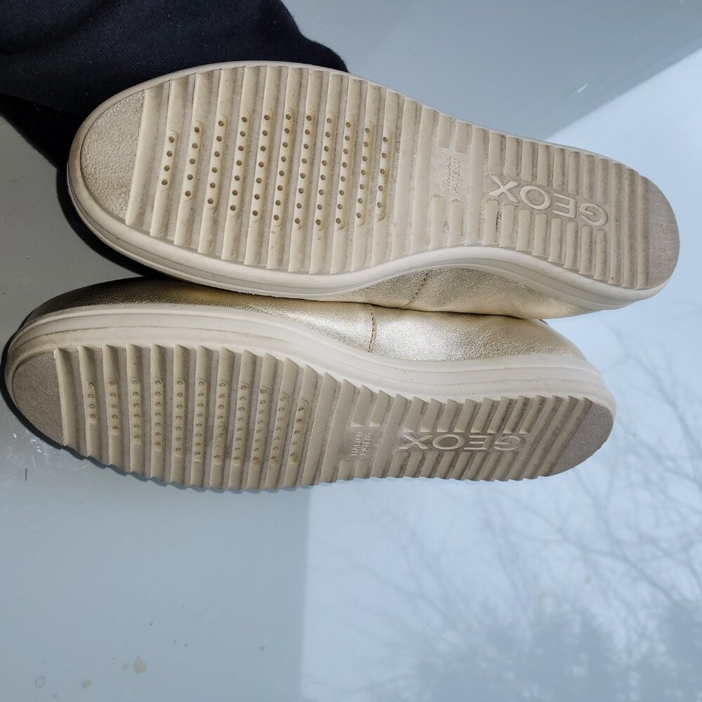 Geox Respira Gold Loafers Size EU 37 - Picture 8 of 8